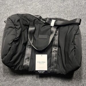 Calvin Klein Fragrance Weekender Duffle Gym Bag Black Detachable Strap 20x14 New